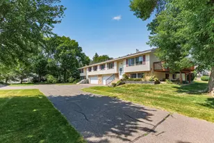 4297 Evergreen Dr, Vadnais Heights, MN 55127 - Photo 4