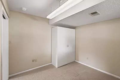 4297 Evergreen Drive, Vadnais Heights, MN 55127 - Photo 36