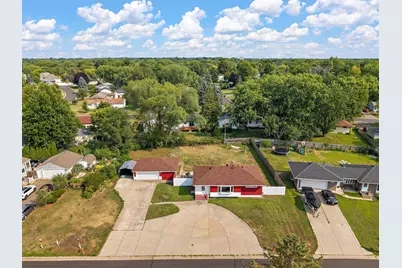 2132 Atlantic Street, Maplewood, MN 55109 - Photo 2