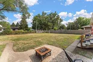 2132 Atlantic St, Maplewood, MN 55109 - Photo 30