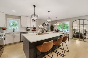 503 Highland Dr, Chanhassen, MN 55317 - Photo 4
