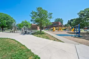 4366 Thomas Ave N, Minneapolis, MN 55412 - Photo 64