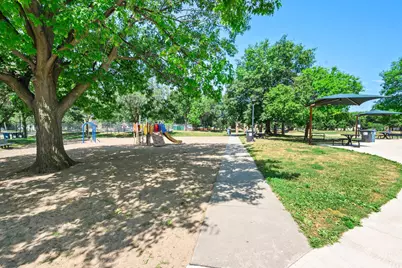 4366 Thomas Avenue N, Minneapolis, MN 55412 - Photo 54