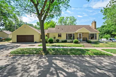 4366 Thomas Avenue N, Minneapolis, MN 55412 - Photo 1