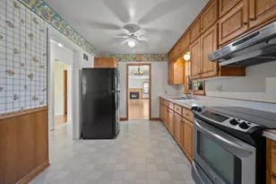 4366 Thomas Ave N, Minneapolis, MN 55412 - Photo 24