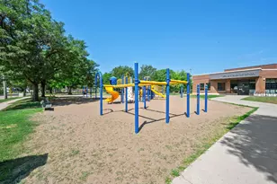 4366 Thomas Ave N, Minneapolis, MN 55412 - Photo 60