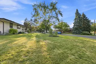 5324 Horizon Dr NE, Fridley, MN 55421 - Photo 30