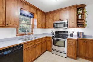 5324 Horizon Dr NE, Fridley, MN 55421 - Photo 8