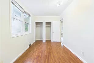 2633 Taylor Street NE, Minneapolis, MN 55418 - Photo 6