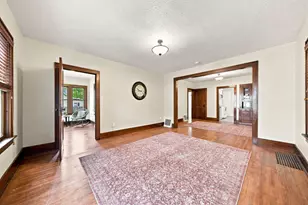 19 12th St NE, Faribault, MN 55021 - Photo 10