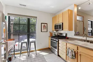 820 Emerald St, Saint Paul, MN 55114 - Photo 18