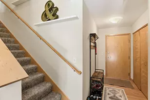 820 Emerald St, Saint Paul, MN 55114 - Photo 14