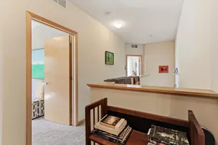 820 Emerald St, Saint Paul, MN 55114 - Photo 32