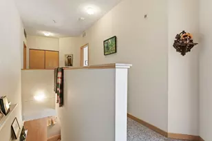 820 Emerald St, Saint Paul, MN 55114 - Photo 18