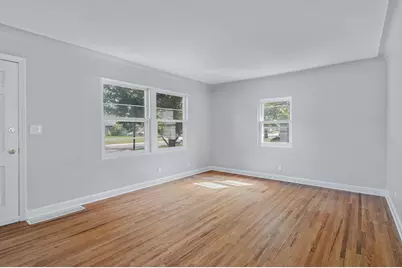 6107 Bryant Avenue N, Brooklyn Center, MN 55430 - Photo 6