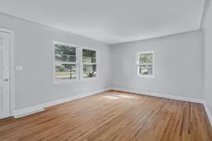 6107 Bryant Ave N, Brooklyn Center, MN 55430 - Photo 6