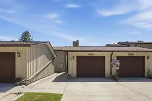 511 Caddy Ave, Moorhead, MN 56560 - Photo 1