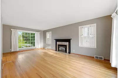 1002 10th Street S, Moorhead, MN 56560 - Photo 10