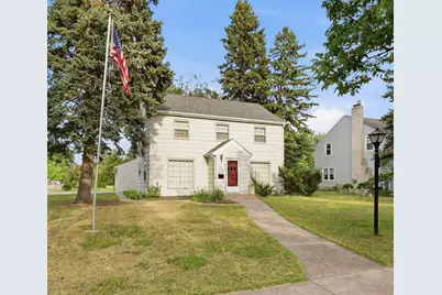 1002 10th Street S, Moorhead, MN 56560 - Photo 1