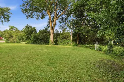 1002 10th Street S, Moorhead, MN 56560 - Photo 6