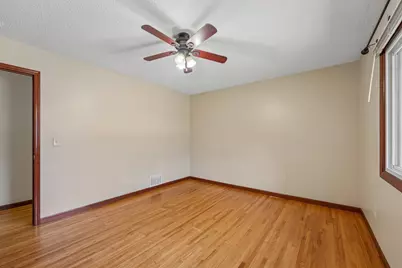 5031 Jackson Street NE, Columbia Heights, MN 55421 - Photo 16