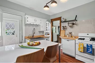 124 Baker Street W, Saint Paul, MN 55107 - Photo 16