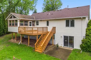 1242 Myrtle St N, Maplewood, MN 55119 - Photo 4