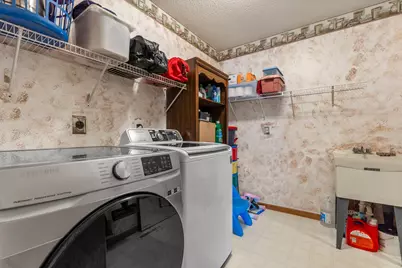1242 Myrtle Street N, Maplewood, MN 55119 - Photo 34