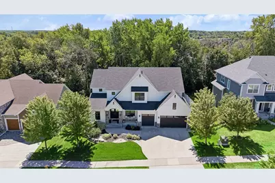 15805 43rd Place N, Plymouth, MN 55446 - Photo 2