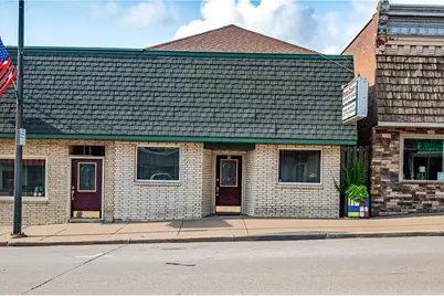 359 W Main Street, Ellsworth, WI 54011 - Photo 4