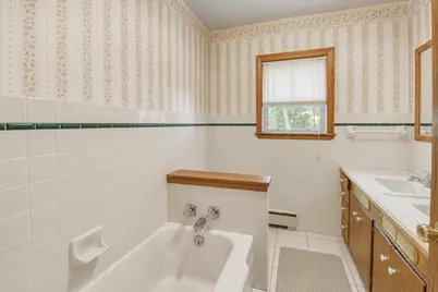 1360 E Shore Drive, Detroit Lakes, MN 56501 - Photo 38