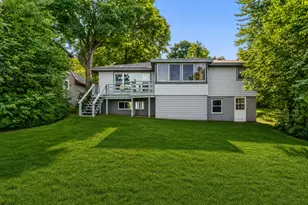 1360 E Shore Dr, Detroit Lakes, MN 56501 - Photo 2