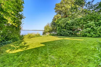 1360 E Shore Drive, Detroit Lakes, MN 56501 - Photo 4
