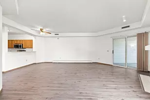 7440 Edinborough Way, Edina, MN 55435 - Photo 10