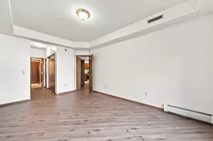 7440 Edinborough Way, Edina, MN 55435 - Photo 12