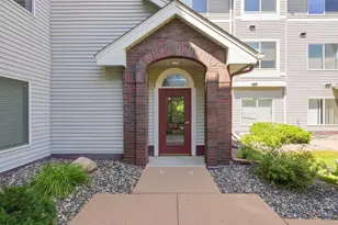 7440 Edinborough Way, Edina, MN 55435 - Photo 40