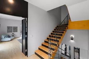 1128 Kenwood Pkwy, Minneapolis, MN 55403 - Photo 38
