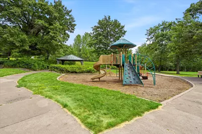 674 Dorland Road S, Maplewood, MN 55119 - Photo 40