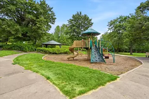 674 Dorland Rd S, Maplewood, MN 55119 - Photo 40