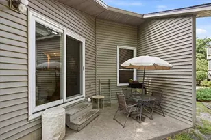 674 Dorland Rd S, Maplewood, MN 55119 - Photo 10