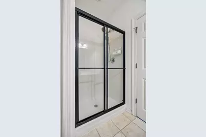 1 4th Avenue N #101, Minneapolis, MN 55401 - Photo 30