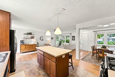 4057 Gisella Boulevard, White Bear Lake, MN 55110 - Photo 12