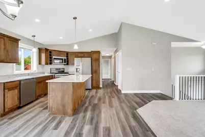 335 Cypress Street, Somerset, WI 54025 - Photo 10
