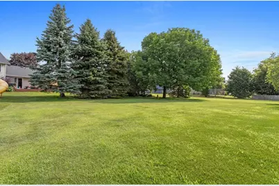9112 Dunbar Knoll N, Brooklyn Park, MN 55443 - Photo 30
