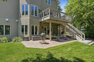 856 Great Oaks Trail, Eagan, MN 55123 - Photo 2