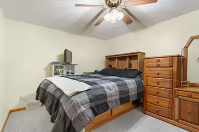 545 Crestview Lane, Owatonna, MN 55060 - Photo 28