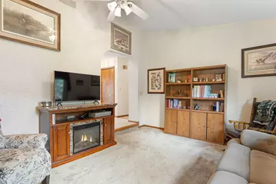 545 Crestview Lane, Owatonna, MN 55060 - Photo 12