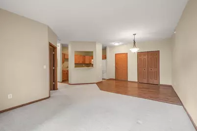 114200 Hundertmark #110, Chaska, MN 55318 - Photo 12