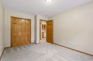 9281 Tewsbury Gate N, Maple Grove, MN 55311 - Photo 38