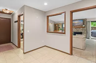 13401 Pepperwood Cir, Minnetonka, MN 55305 - Photo 12
